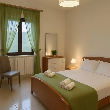300 Passi Dal Mare, Casa Irma 別荘 *