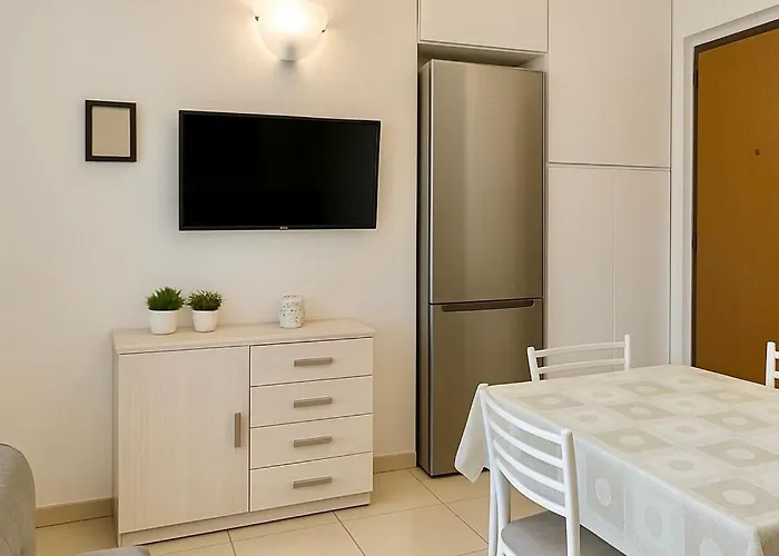 300 Passi Dal Mare, Casa Irma 別荘
